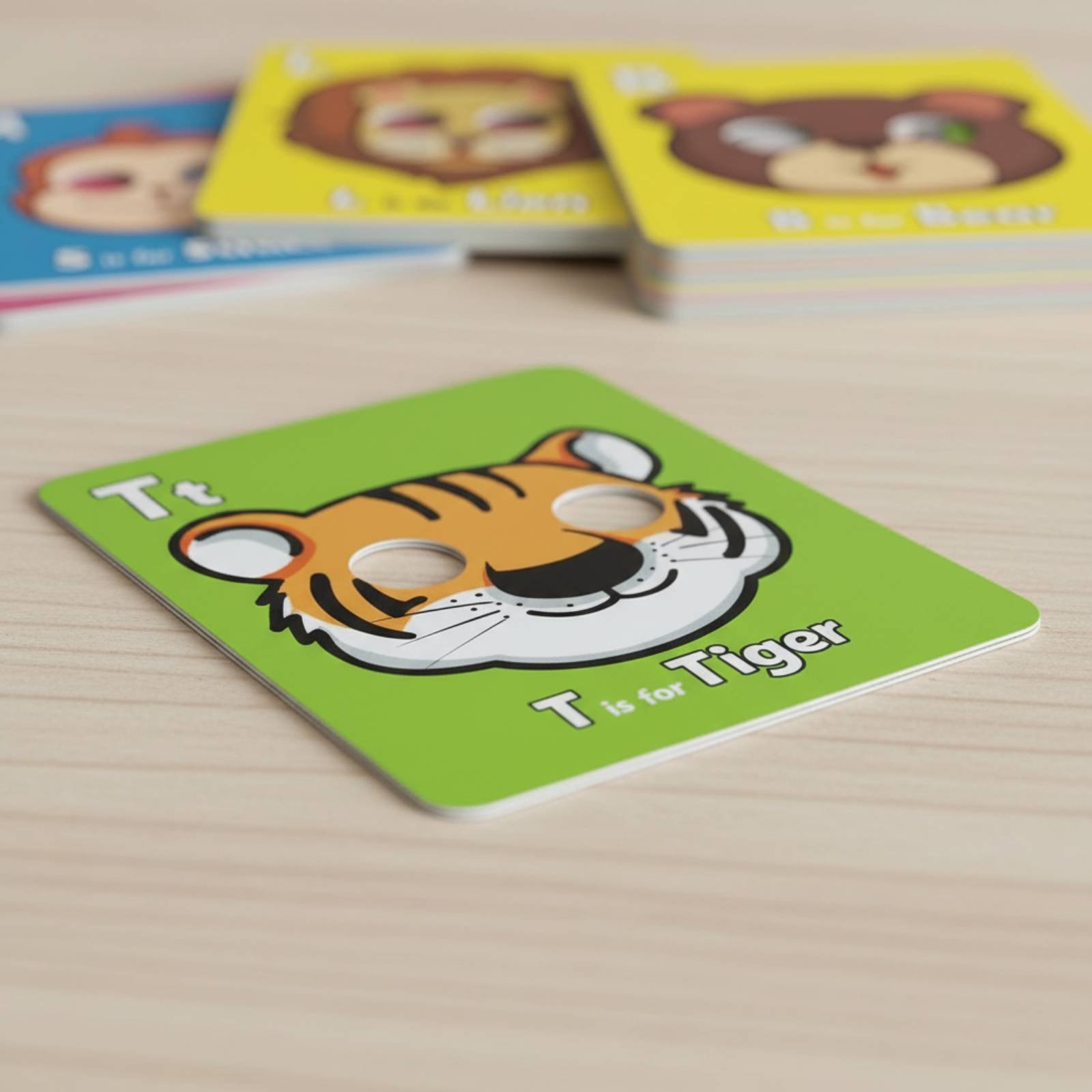 Creature Mask Flash Cards Inte - Flash Card Alphabet recensie en prijs
